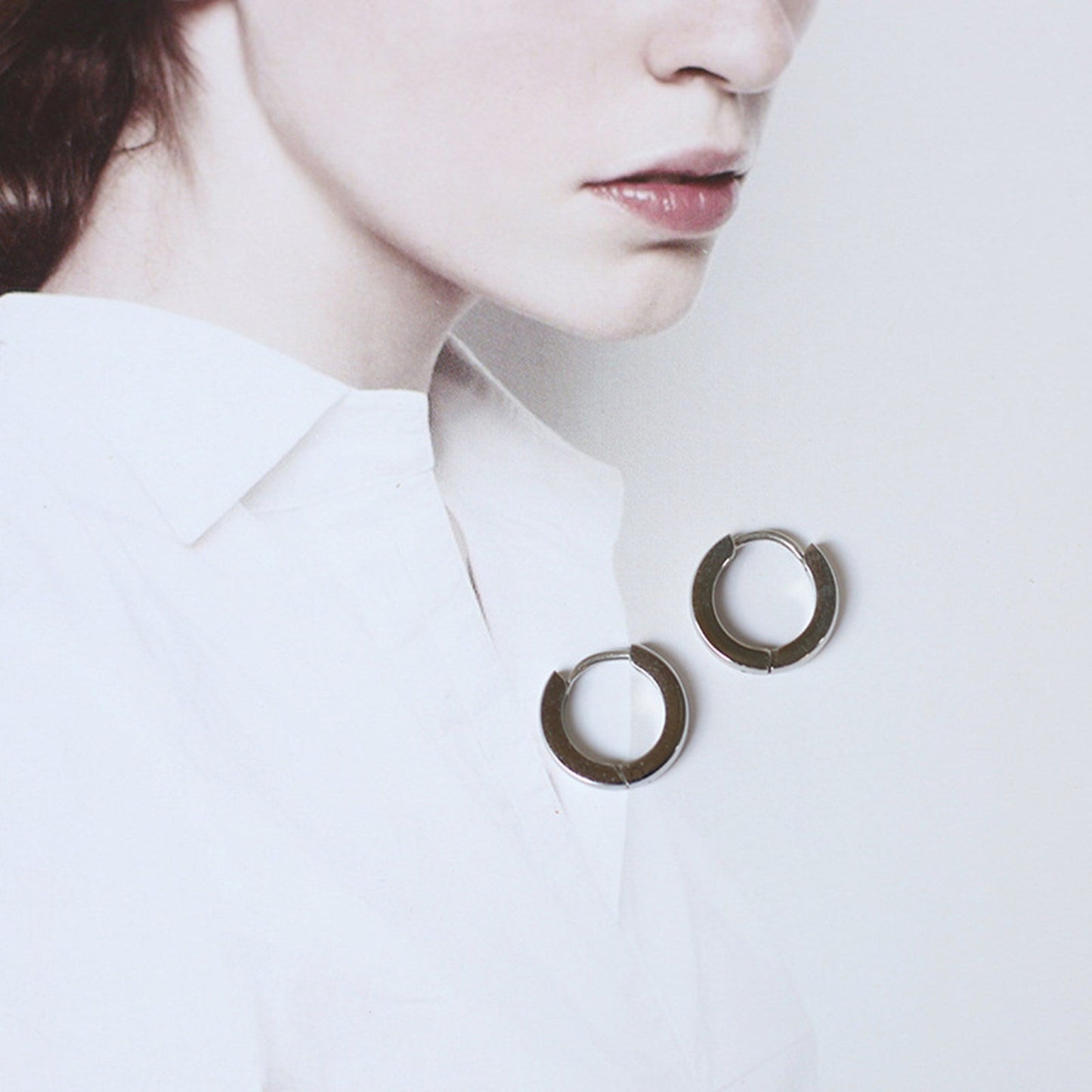 Simple Small Clipon Earrings - Pantsnsox